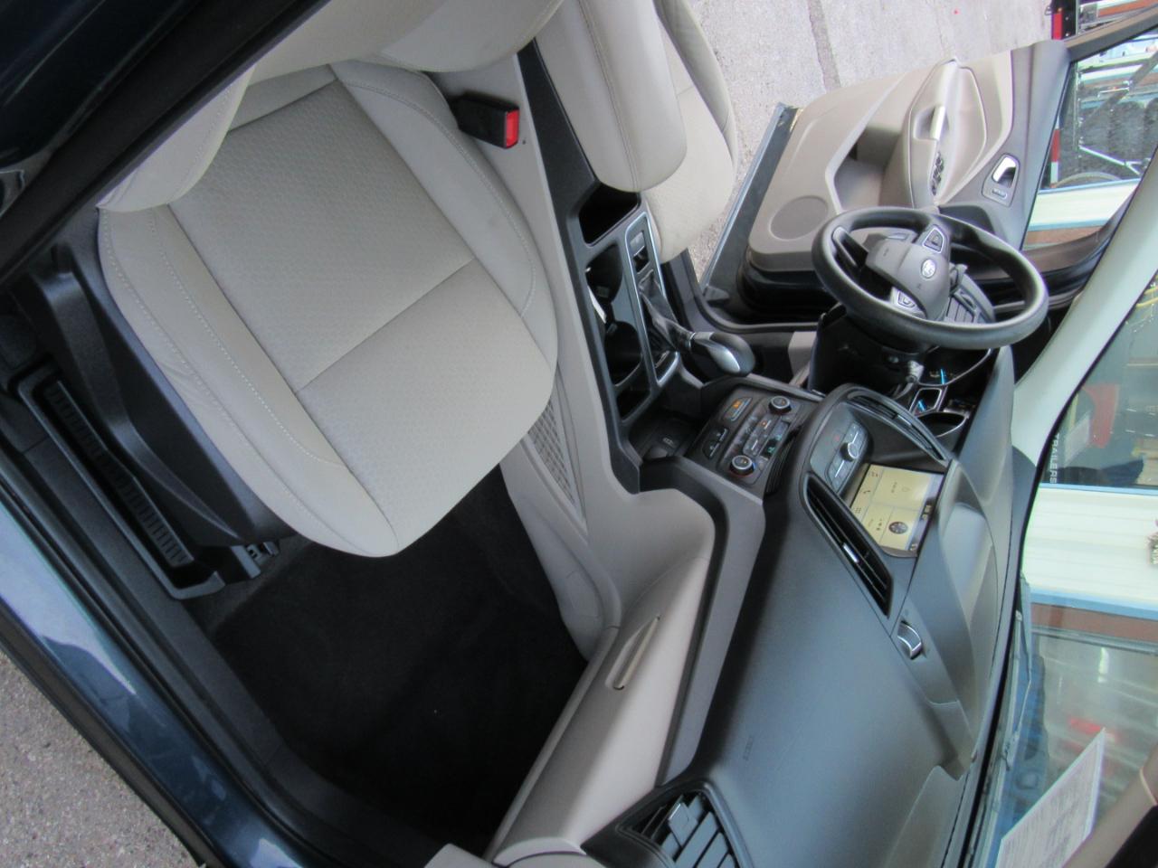 Ford Escape SE FWD 2019