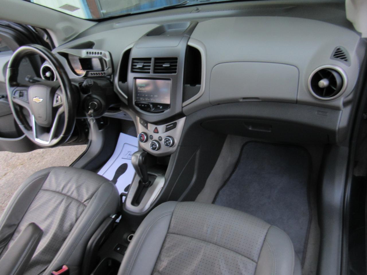 Chevrolet Sonic LTZ Auto 5-Door 2013