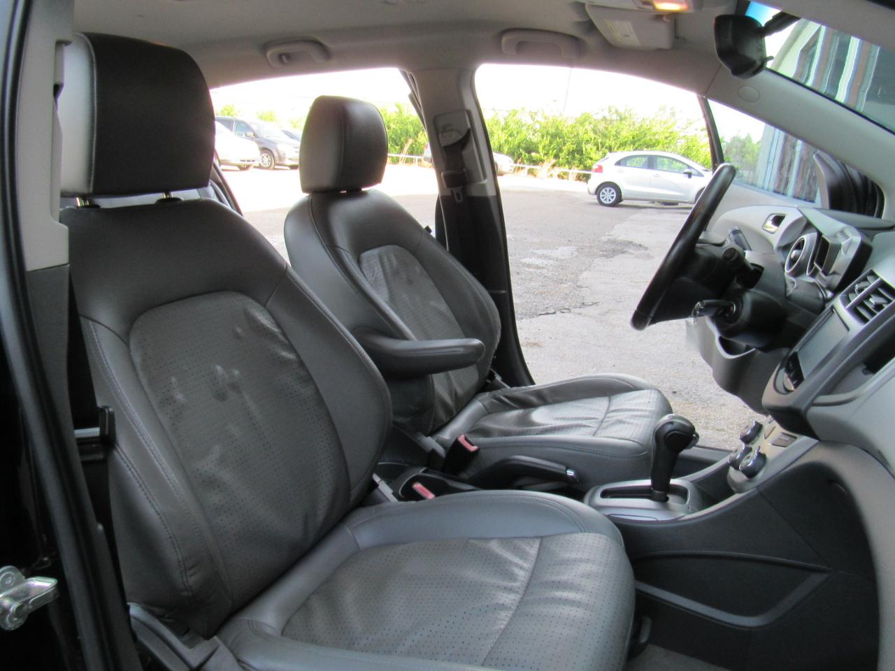 Chevrolet Sonic LTZ Auto 5-Door 2013
