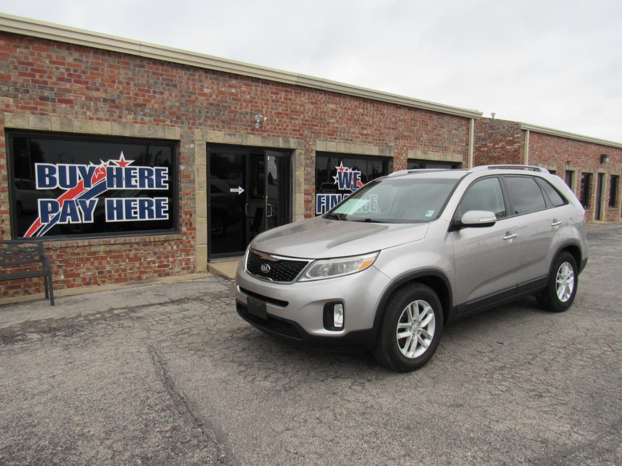 Kia Sorento LX 2WD 2015