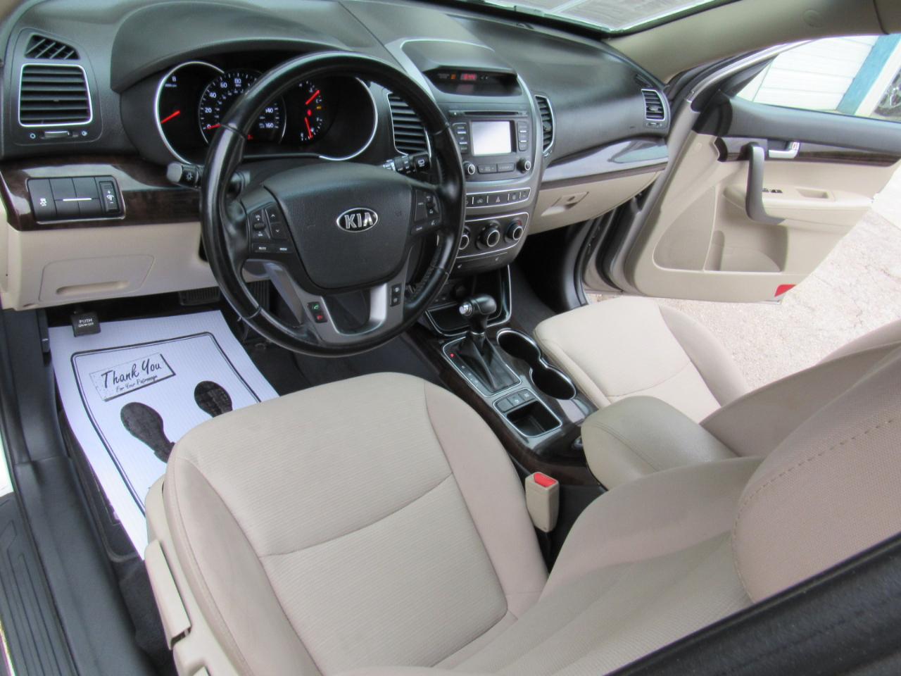 Kia Sorento LX 2WD 2015