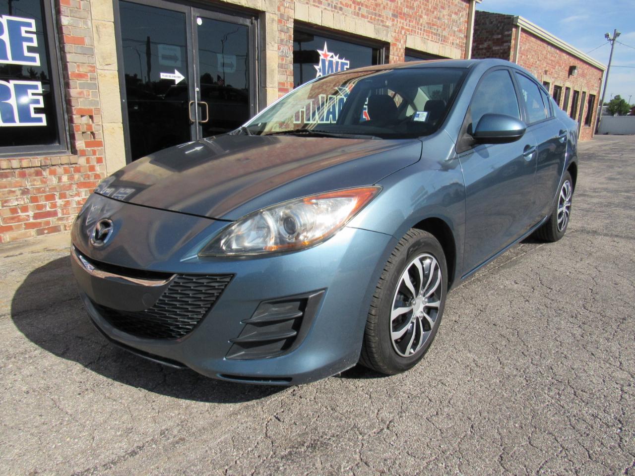 Mazda MAZDA3 i Sport 4-Door 2010