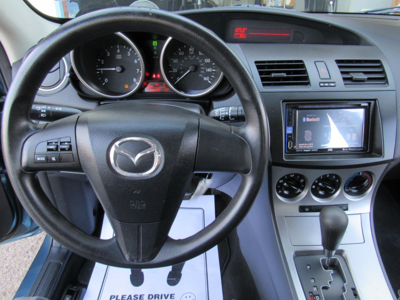 Mazda MAZDA3 i Sport 4-Door 2010