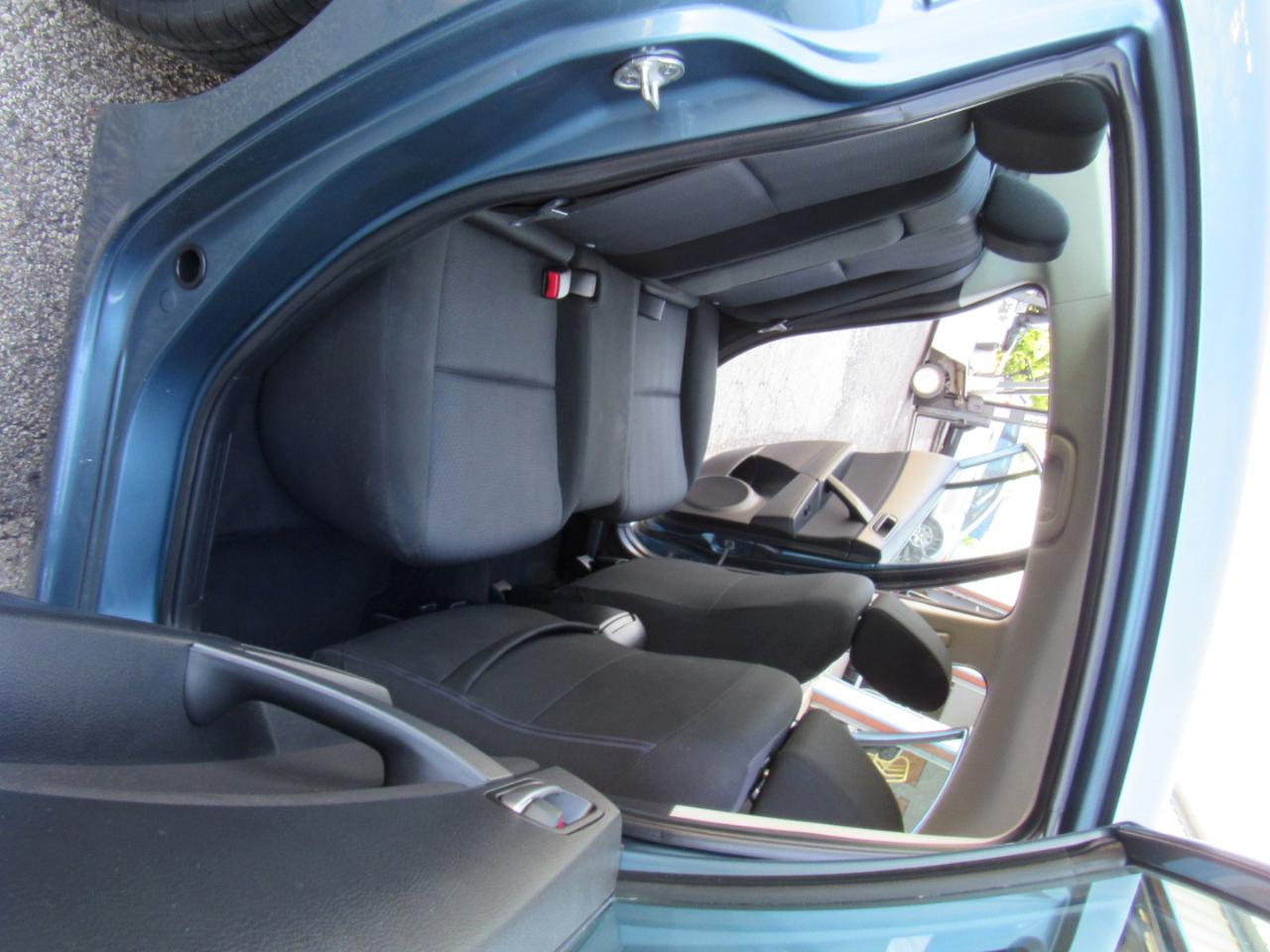 Mazda MAZDA3 i Sport 4-Door 2010