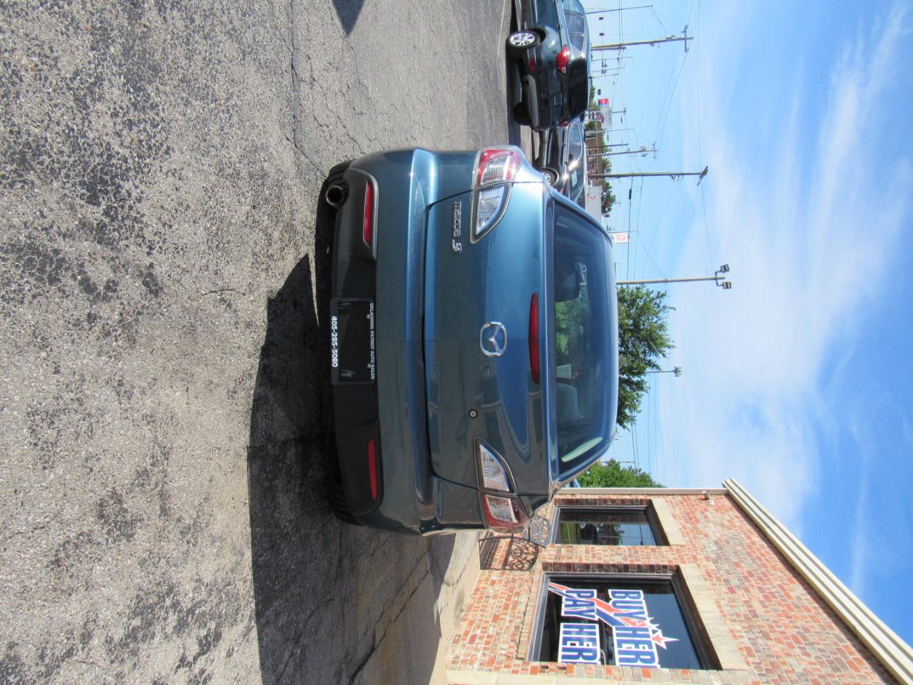 Mazda MAZDA3 i Sport 4-Door 2010