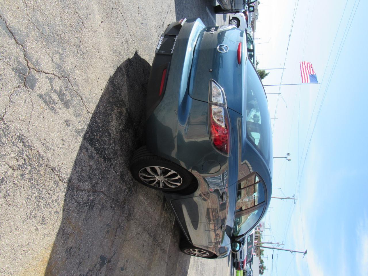 Mazda MAZDA3 i Sport 4-Door 2010
