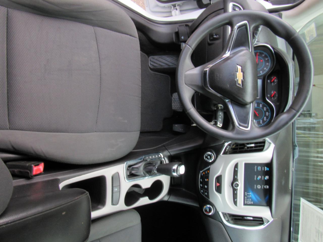 Chevrolet Cruze LS Auto 2017