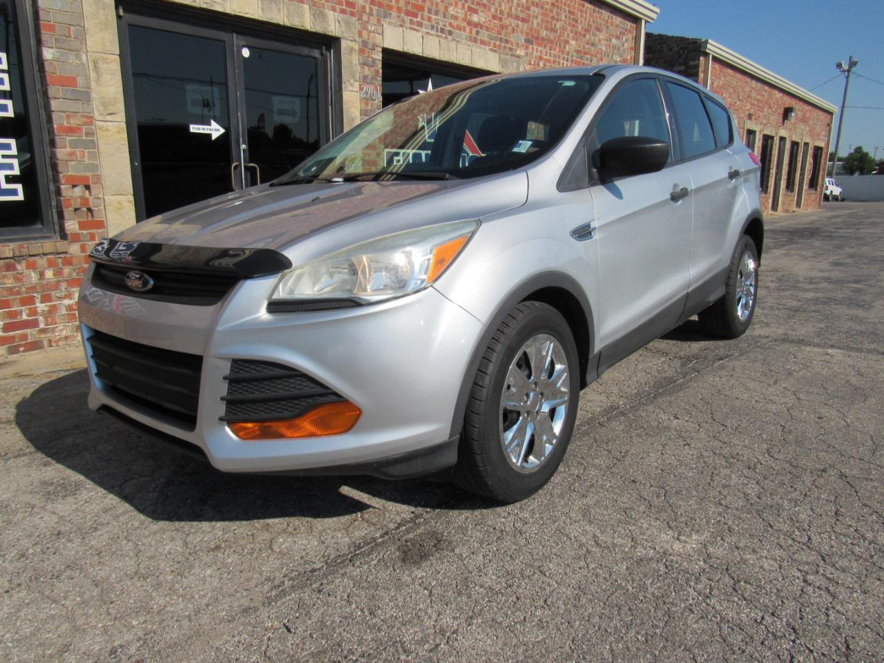 Ford Escape S FWD 2015