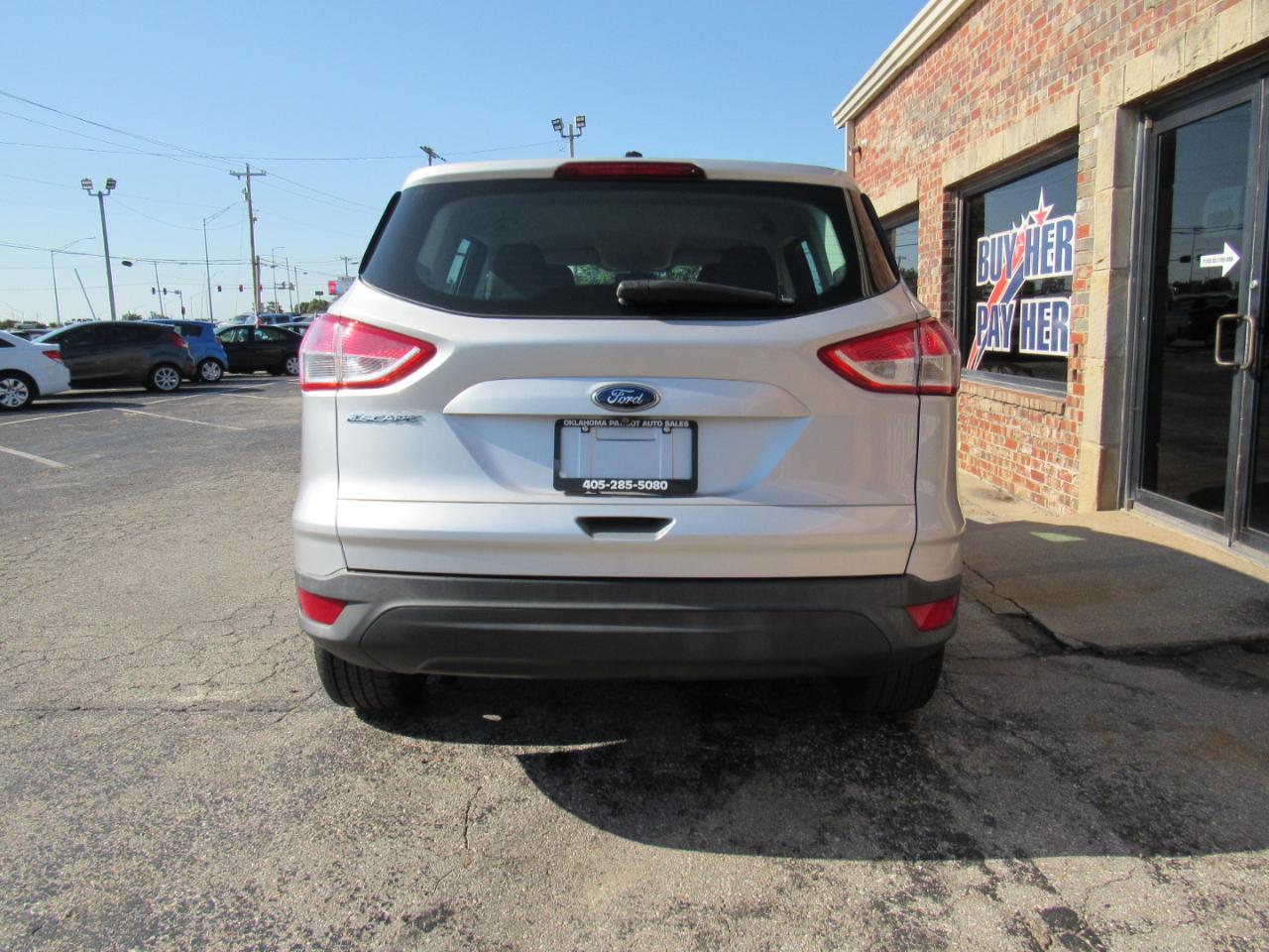 Ford Escape S FWD 2015