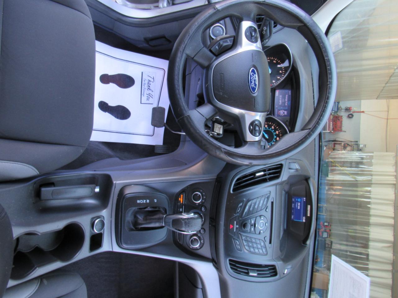 Ford Escape S FWD 2015