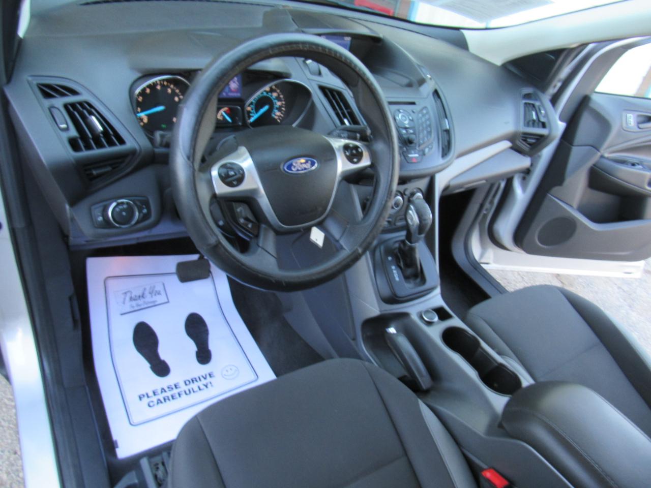 Ford Escape S FWD 2015