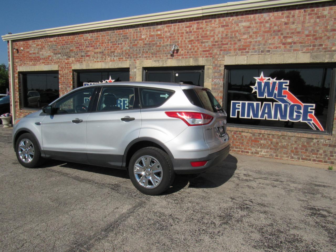 Ford Escape S FWD 2015