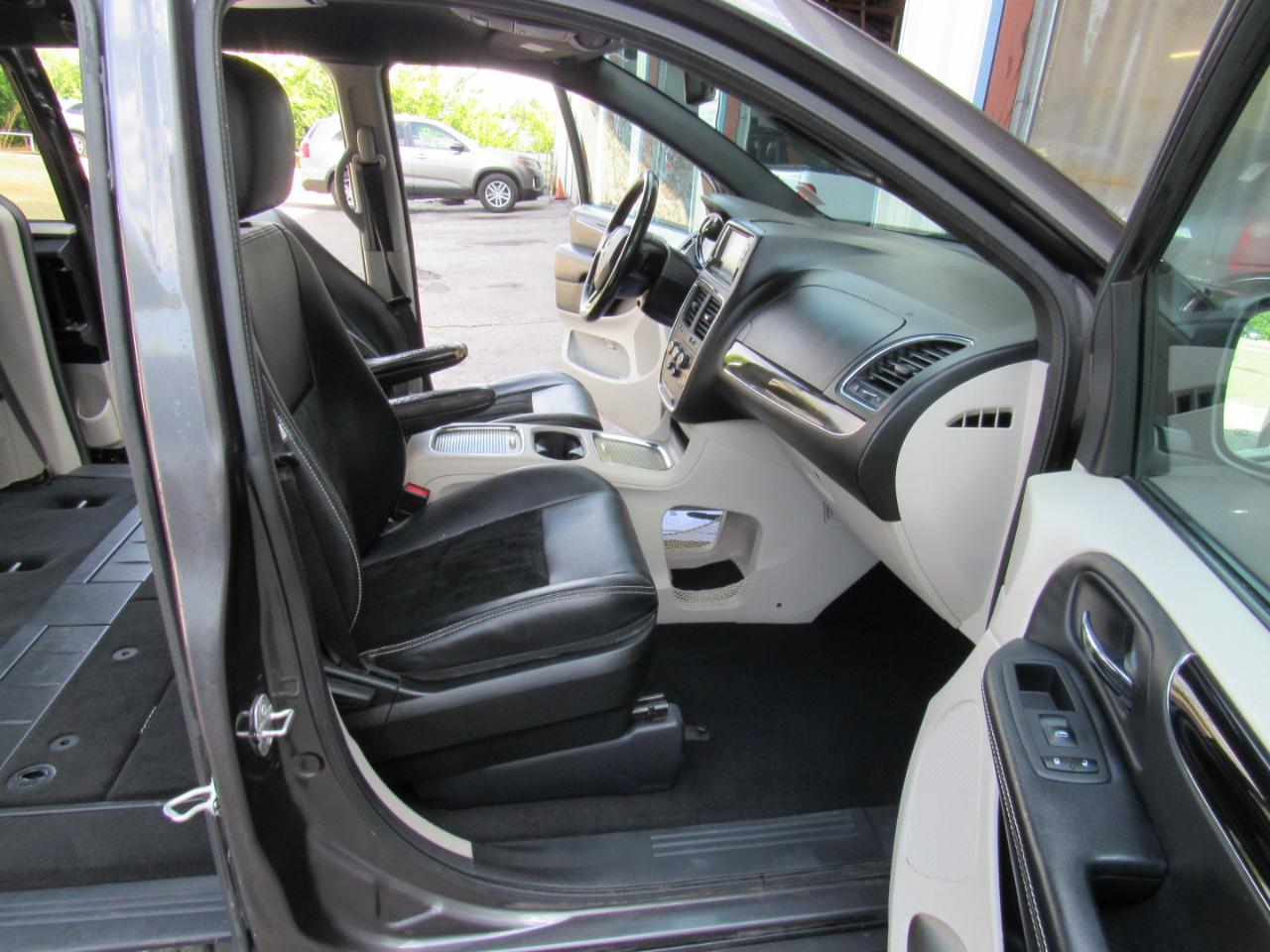 Dodge Grand Caravan SXT 2018