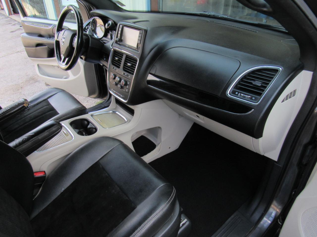 Dodge Grand Caravan SXT 2018