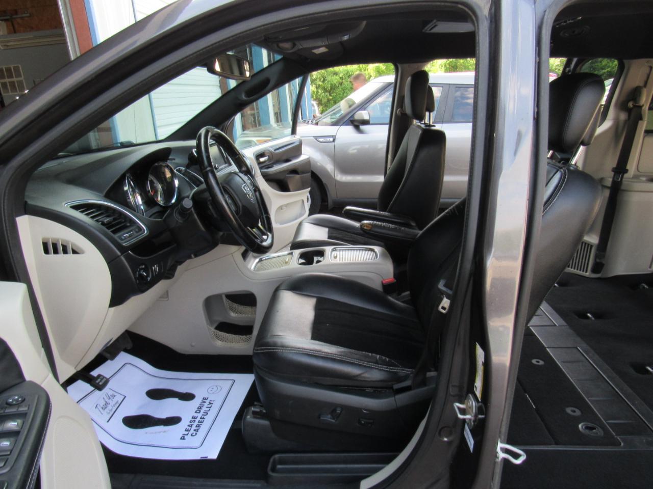 Dodge Grand Caravan SXT 2018