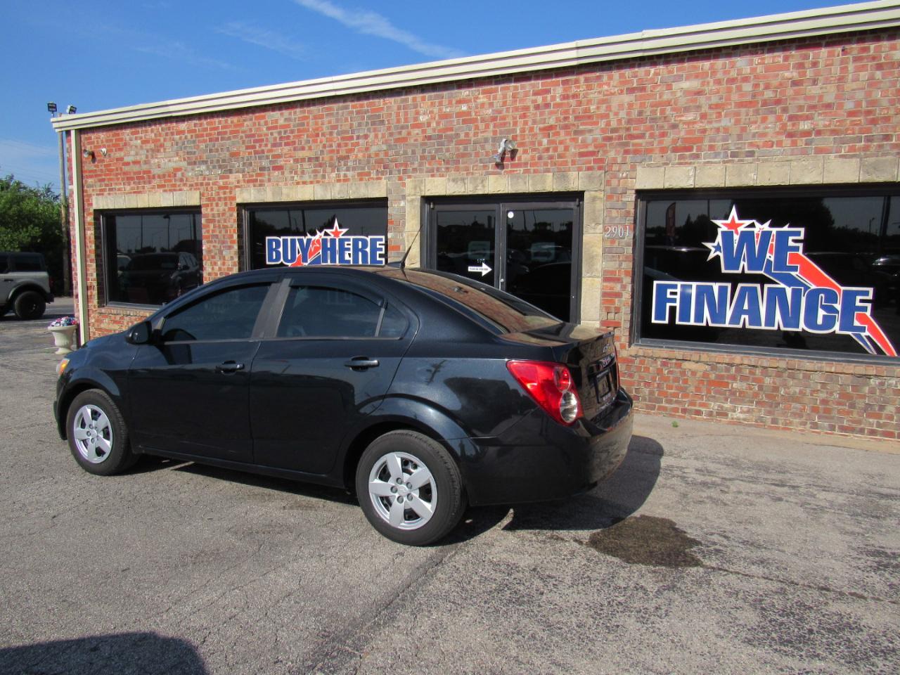 Chevrolet Sonic LS Auto Sedan 2014