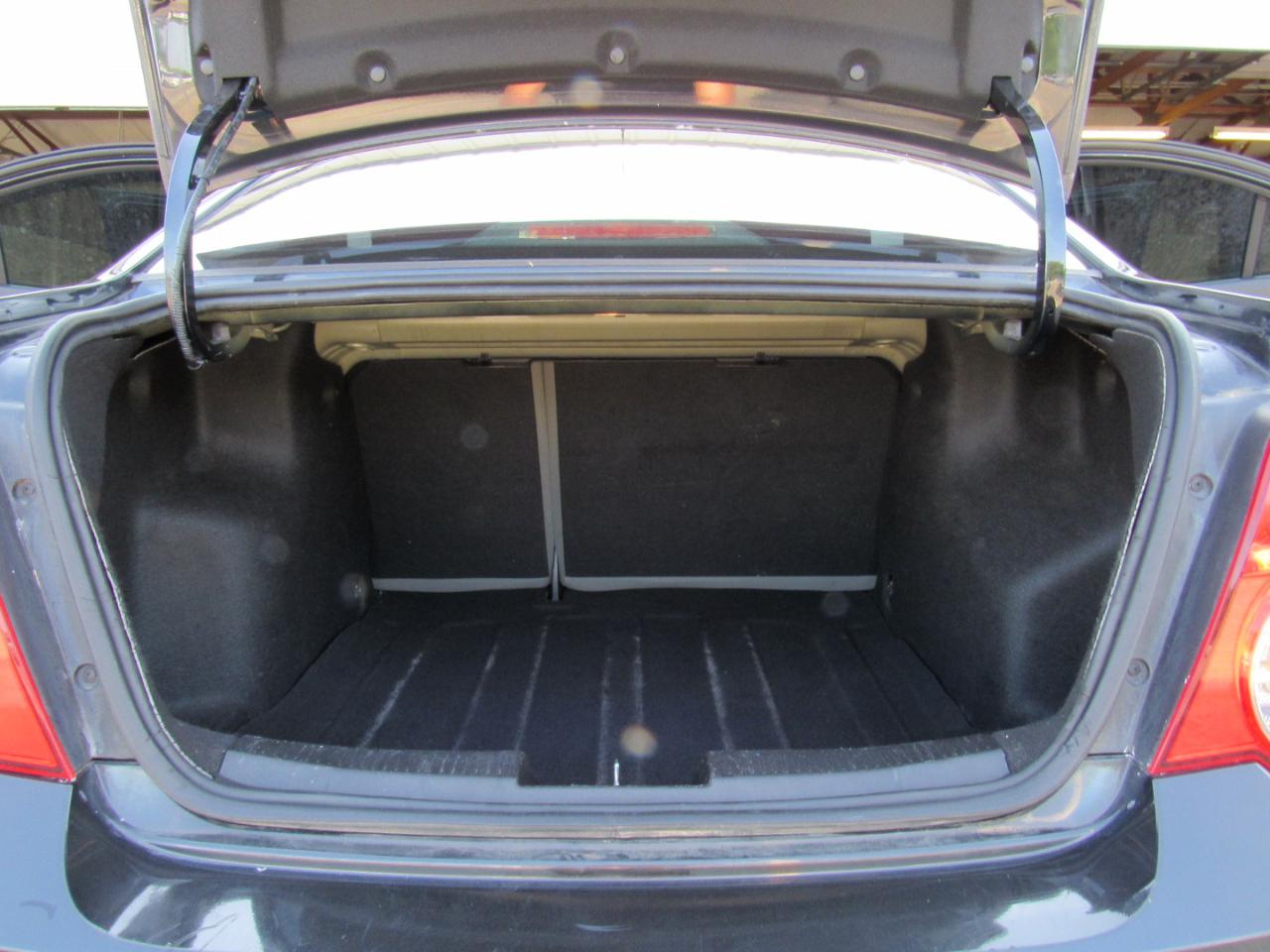 Chevrolet Sonic LS Auto Sedan 2014