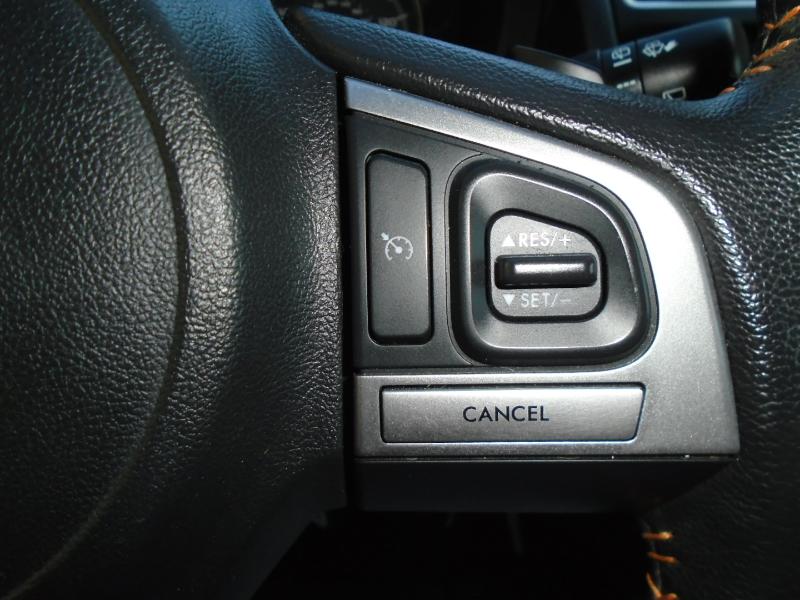 Subaru Crosstrek 2.0i Premium CVT 2017 Subaru Crosstrek 2.0i Premium CVT 2017