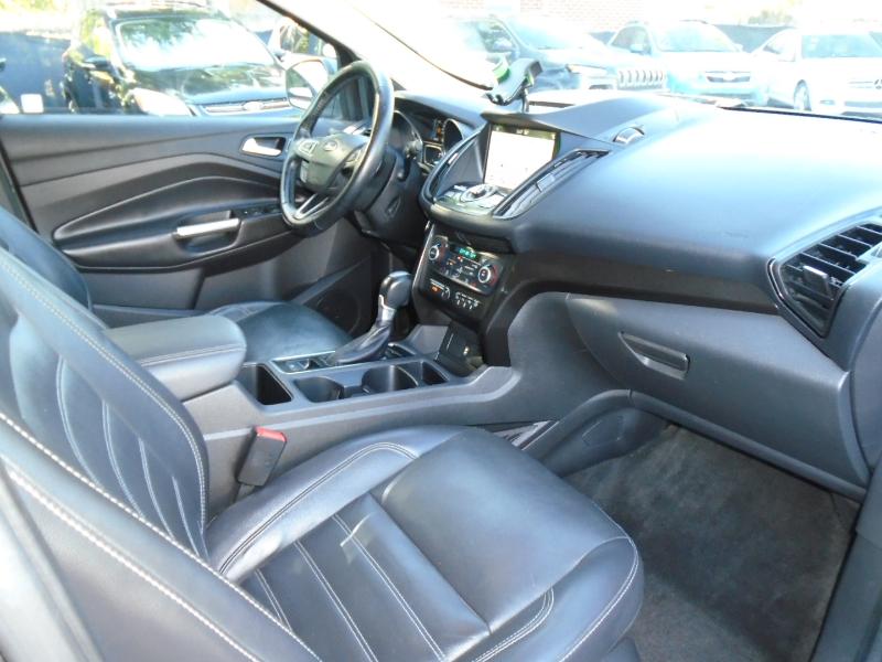 Ford Escape Titanium 4WD 2018 Ford Escape Titanium 4WD 2018