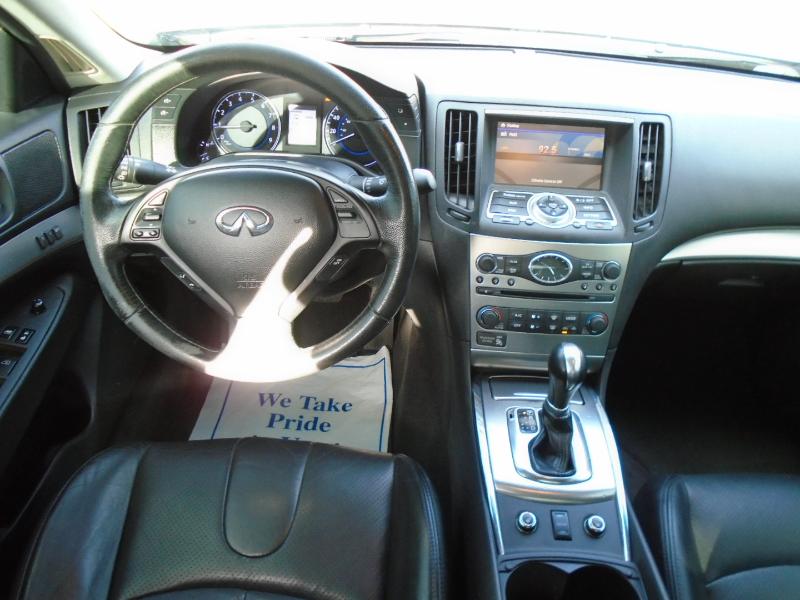 Infiniti G Sedan 37x AWD 2012