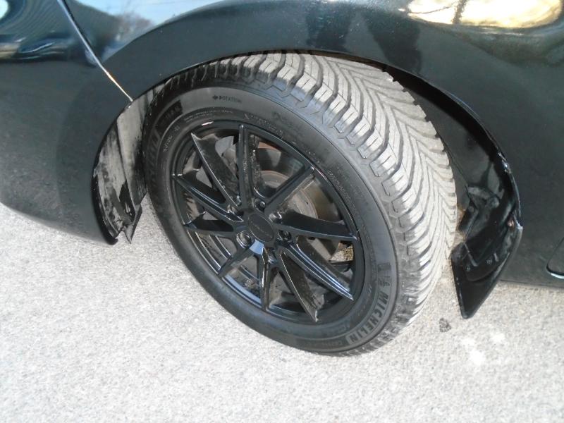 Scion xB 5-Door Wagon 5-Spd MT 2014