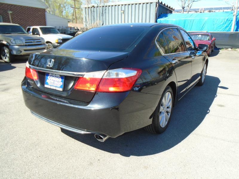 Honda Accord EX Sedan CVT 2013