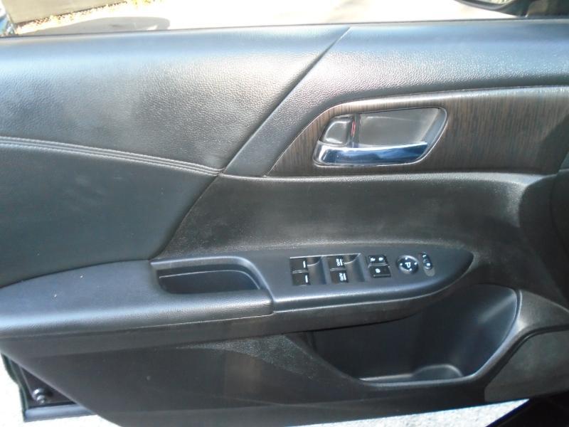 Honda Accord EX Sedan CVT 2013