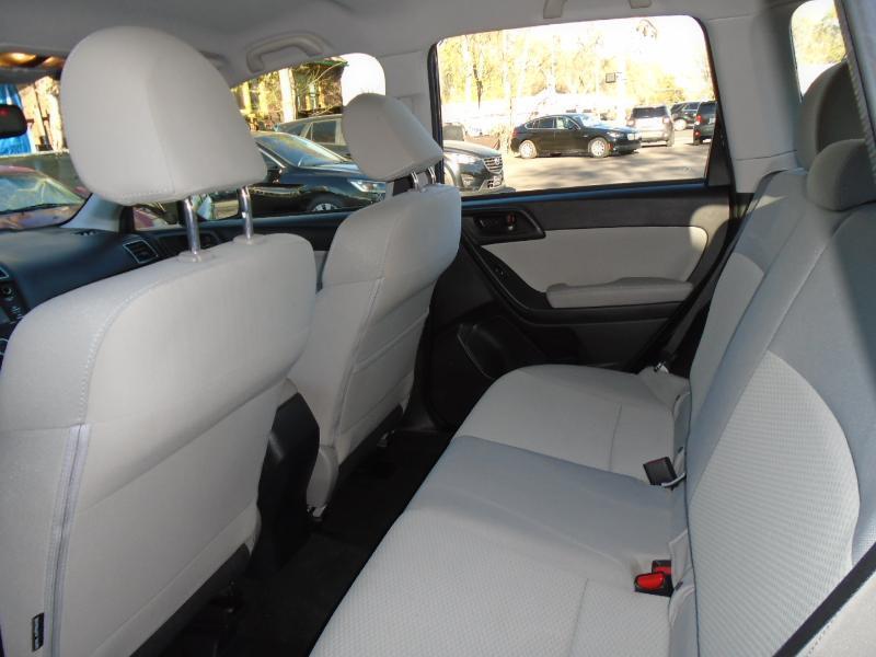 Subaru Forester 2.5i Premium PZEV CVT 2016