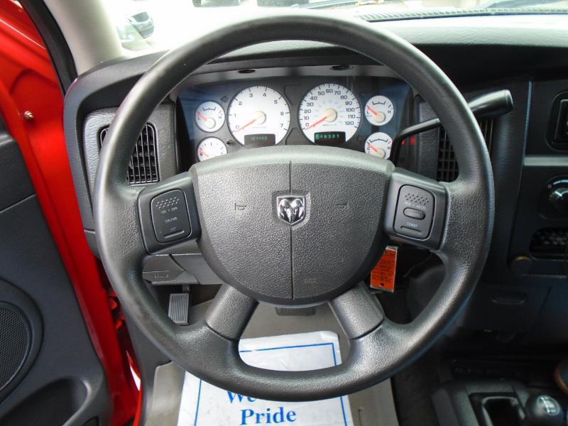 Dodge Ram 2500 SLT Quad Cab Long Bed 4WD 2004