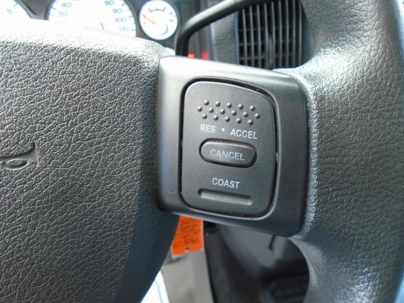 Dodge Ram 2500 SLT Quad Cab Long Bed 4WD 2004