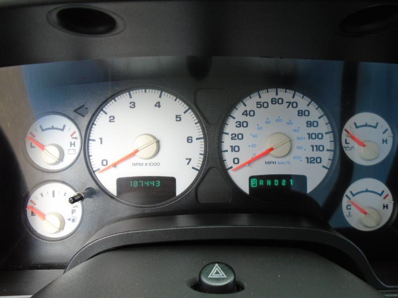 Dodge Ram 2500 SLT Quad Cab Long Bed 4WD 2004