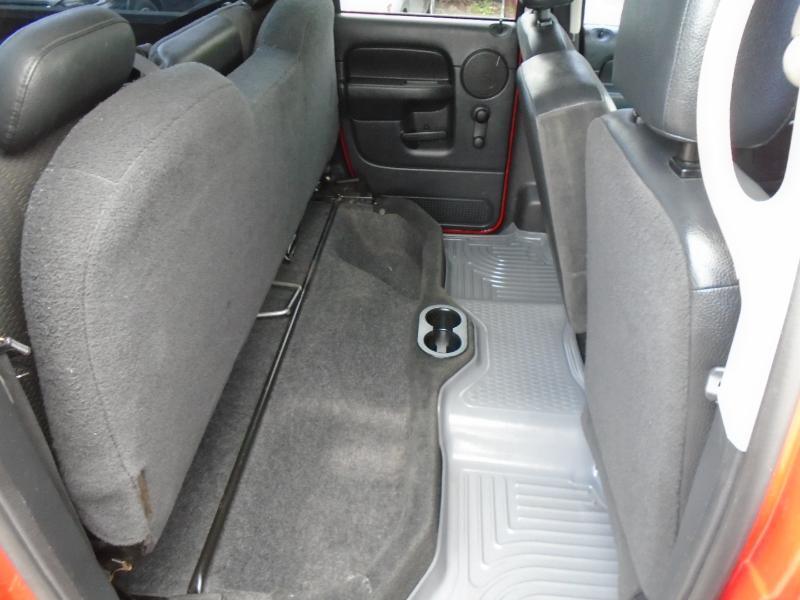 Dodge Ram 2500 SLT Quad Cab Long Bed 4WD 2004