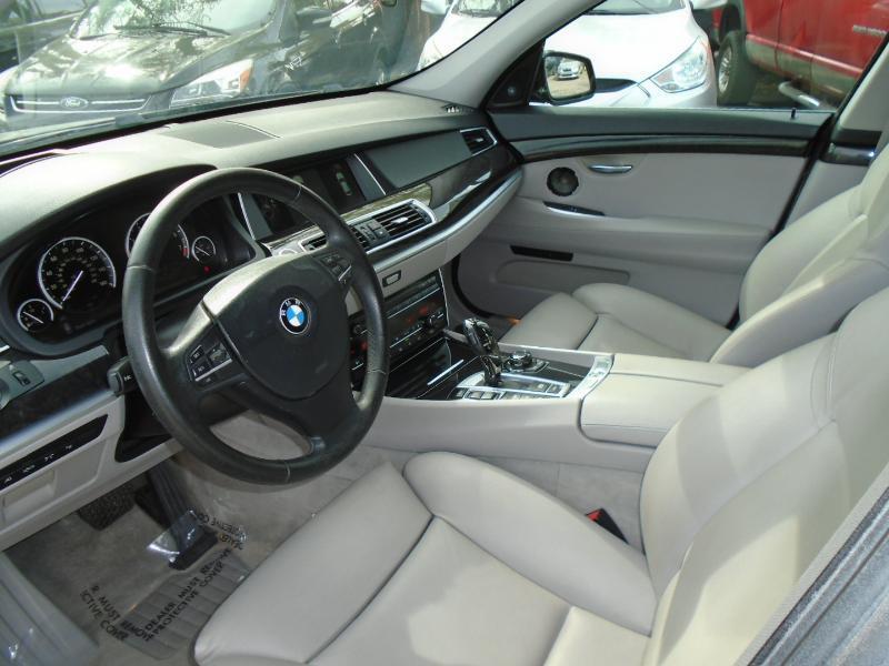 BMW 5-Series 550i xDrive GT 2013