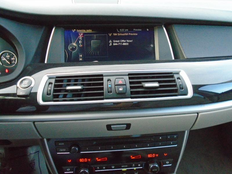 BMW 5-Series 550i xDrive GT 2013