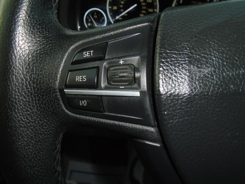 BMW 5-Series 550i xDrive GT 2013