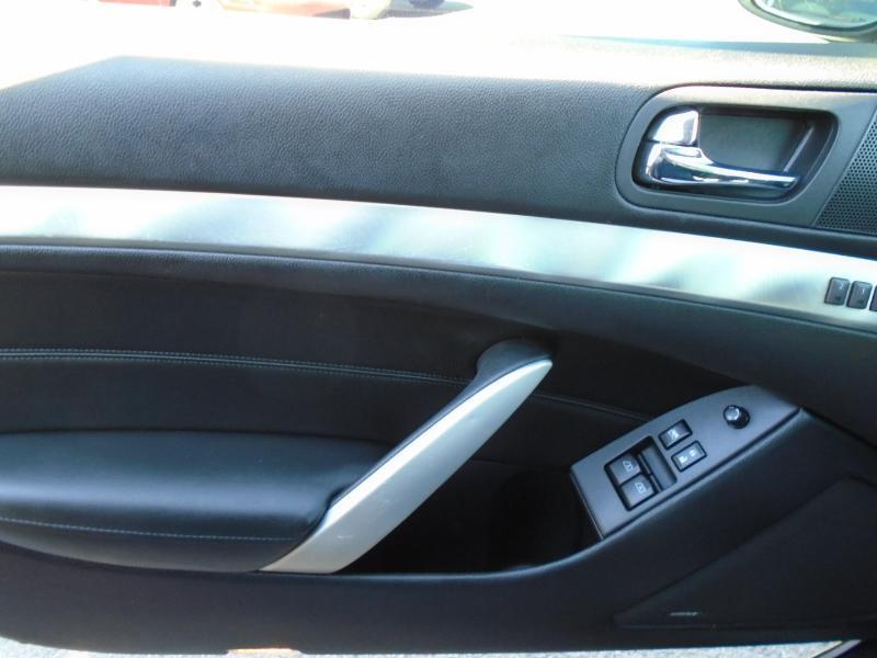 Infiniti G Coupe x AWD 2013