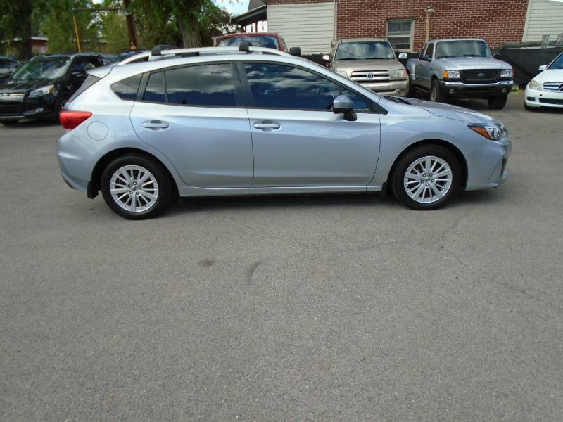 Subaru Impreza 2.0i Premium CVT 5-Door 2017