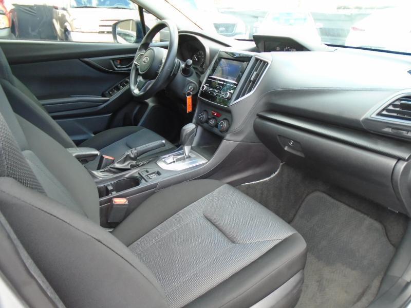 Subaru Impreza 2.0i Premium CVT 5-Door 2017