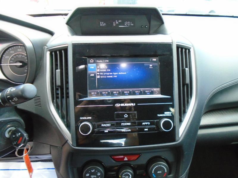 Subaru Impreza 2.0i Premium CVT 5-Door 2017