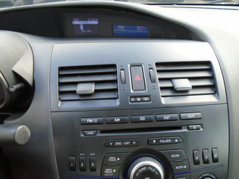 Mazda MAZDA3 i Sport 4-Door 2013