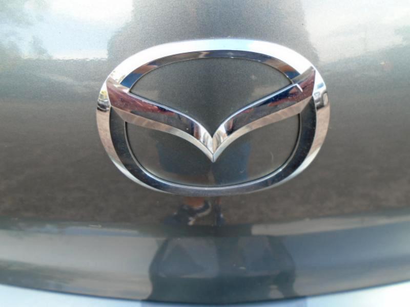 Mazda MAZDA3 i Sport 4-Door 2013