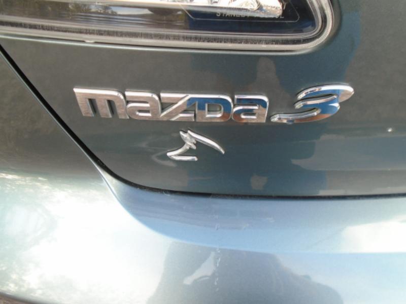 Mazda MAZDA3 i Sport 4-Door 2013