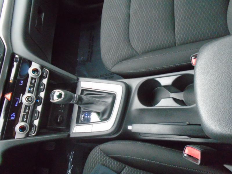 Hyundai Elantra SEL 2019