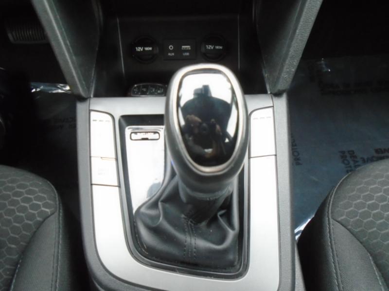 Hyundai Elantra SEL 2019