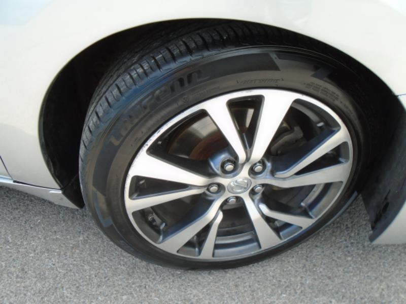 Nissan Maxima 3.5 S 2016