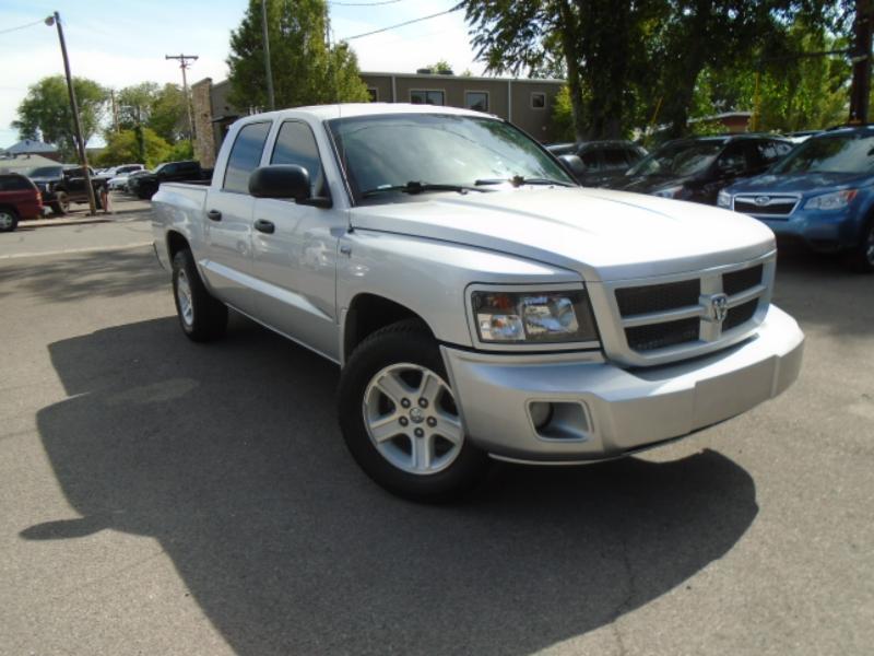 Dodge Dakota SLT Crew Cab 4WD 2010