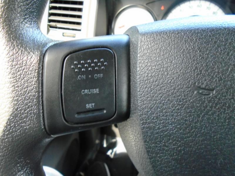 Dodge Dakota SLT Crew Cab 4WD 2010
