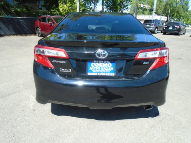 Toyota Camry XLE 2013