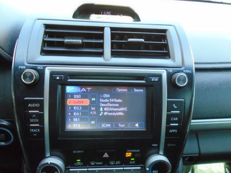 Toyota Camry XLE 2013