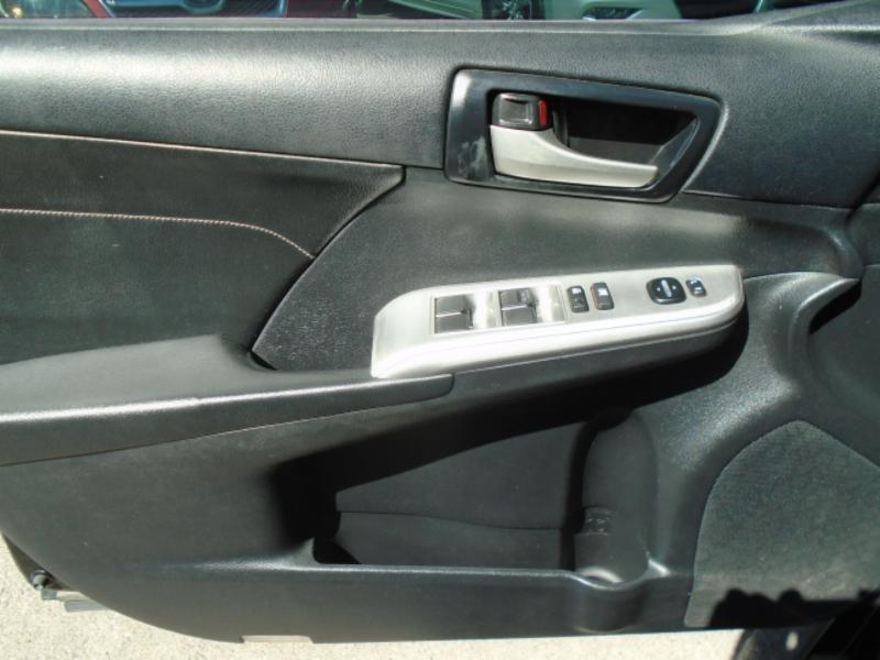 Toyota Camry XLE 2013